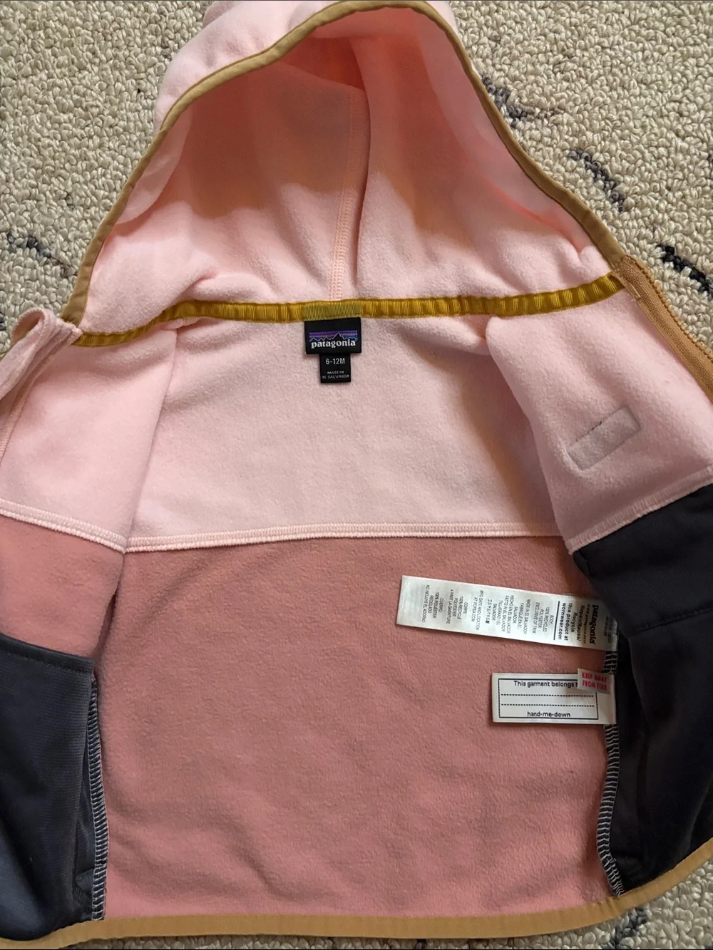Patagonia Fleece jacket NWOT (6/12m)